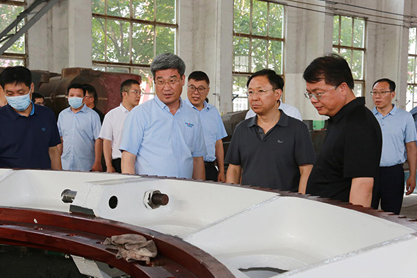 省農(nóng)業(yè)農(nóng)村廳副廳長劉保倉到長城機械調(diào)研